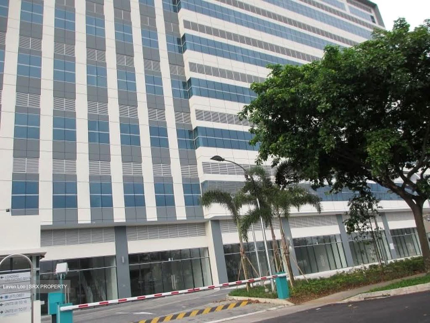 8B @ Admiralty (D27), Factory #602687461